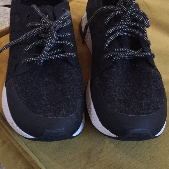 Sperry Sneakers - Picture 3 of 5